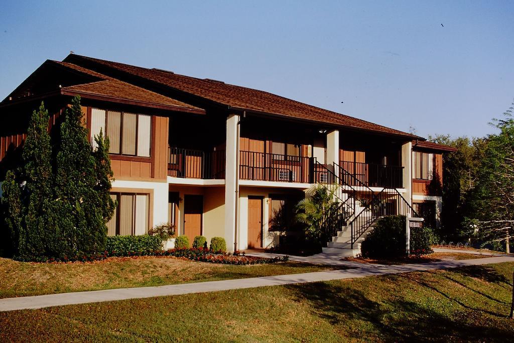 Cypress Cove Nudist Resort Пойнсиана Номер фото