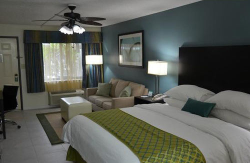 Cypress Cove Nudist Resort Пойнсиана Экстерьер фото