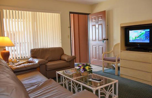 Cypress Cove Nudist Resort Пойнсиана Экстерьер фото
